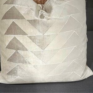 Geometric Patterned Cream Pillow